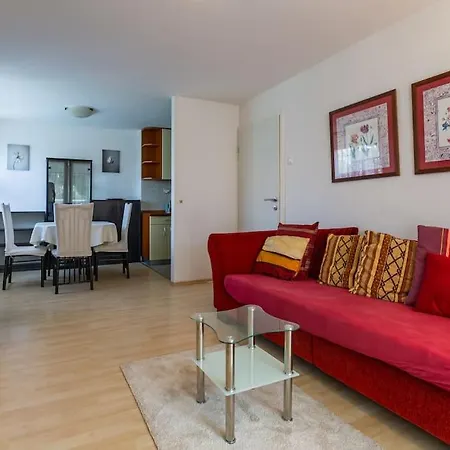 Apartamento F&l-next To Old Town *